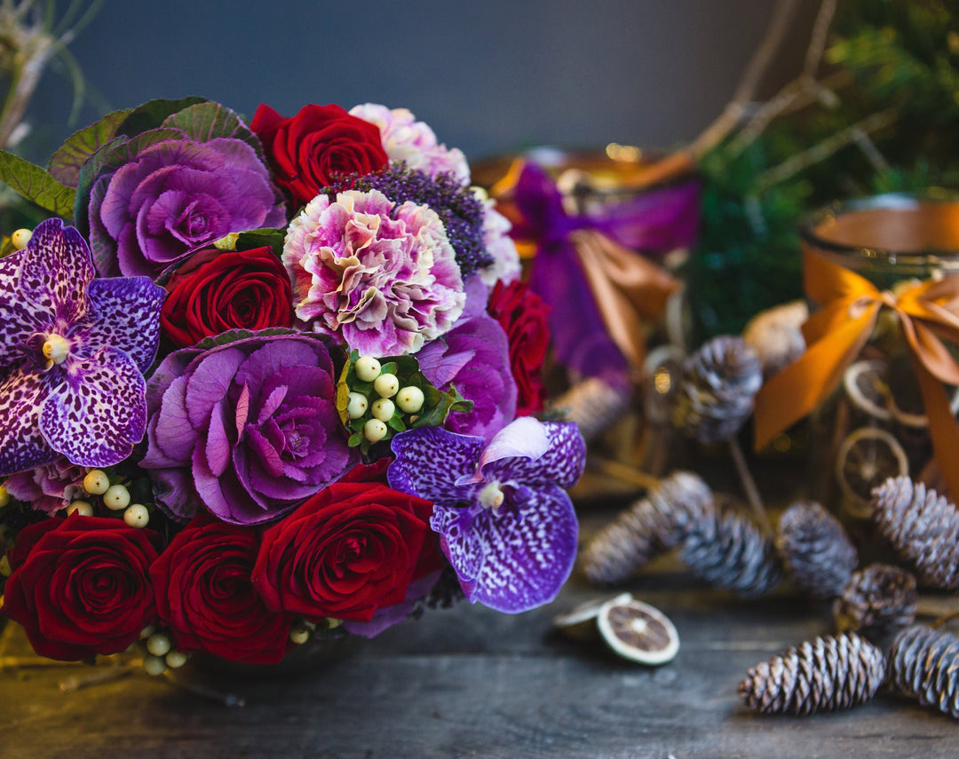 How to Choose the Right Colors For Anniversary Flowers